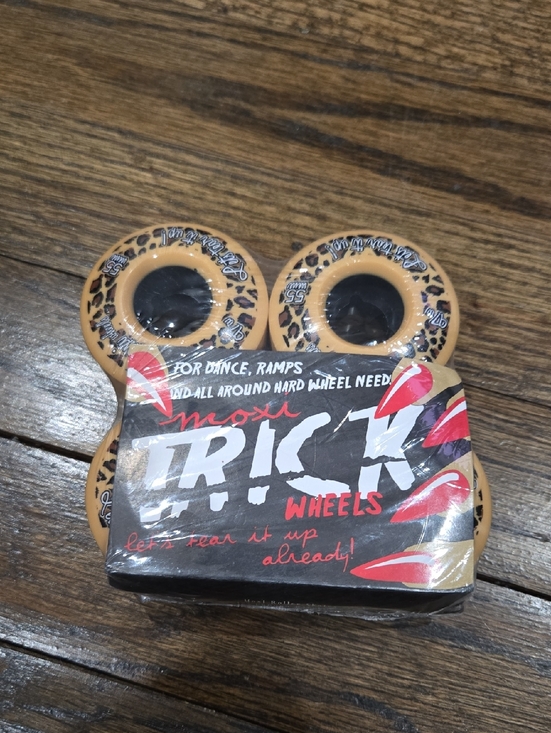 Moxi Other - Moxi trick wheels in leopard 55mm New